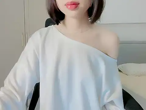 Snapshot of ggLovee chatting on 11/23/25, 10:53 ggLovee online show from 11/23/25, 10:53