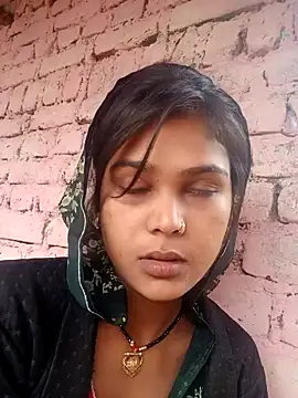 Snapshot of Sapna_kohli chatting on 10/31/25, 04:24 Sapna kohli online show from 10/31/25, 04:24