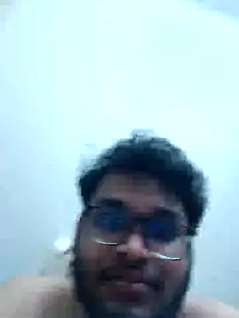 Snapshot of dream32222 chatting on 05/05/26, 12:13 dream32222 online show from 05/05/26, 12:13
