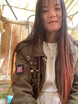 PhanHaa online show from 11/15/25, 02:09