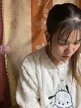 PhanHaa online show from 11/30/25, 12:31