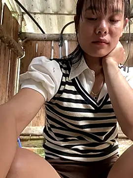 PhanHaa online show from 12/23/25, 01:25