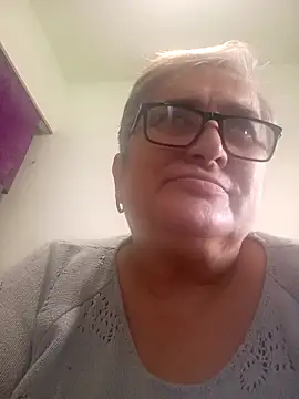 Sonya51561 online show from 12/04/25, 01:20