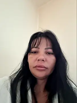 Snapshot of Ella_sweety00 chatting on 03/15/26, 07:47 Ella sweety00 online show from 03/15/26, 07:47