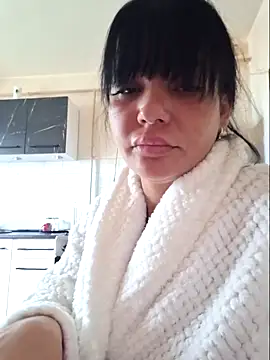 Snapshot of Ella_sweety00 chatting on 03/22/26, 11:02 Ella sweety00 online show from 03/22/26, 11:02