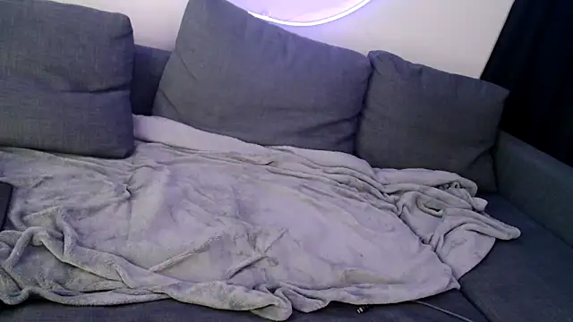 th1  online show from 03/22/26, 05:44