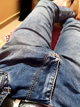 Snapshot of Alimbaby chatting on 09/20/25, 10:05 Alimbaby online show from 09/20/25, 10:05