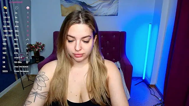 Emma  Ross online show from 05/10/26, 02:06