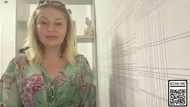 Blondie xoxoxo online show from 11/05/25, 06:52