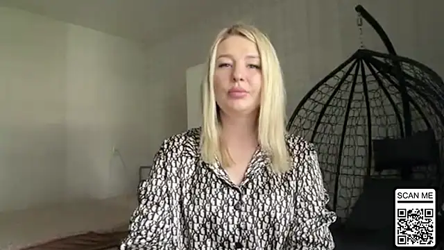 Blondie xoxoxo online show from 06/17/26, 08:39