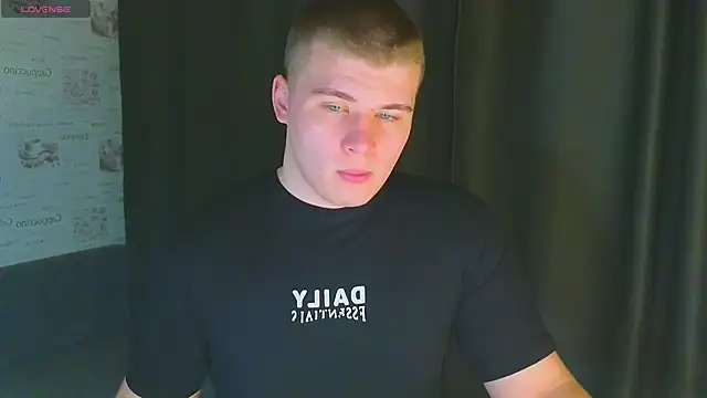 kittenmurr online show from 11/14/25, 07:56