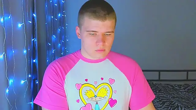 kittenmurr online show from 12/14/25, 01:11