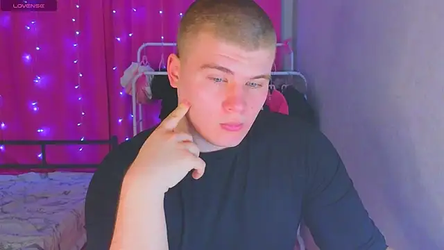 kittenmurr online show from 02/21/26, 08:21