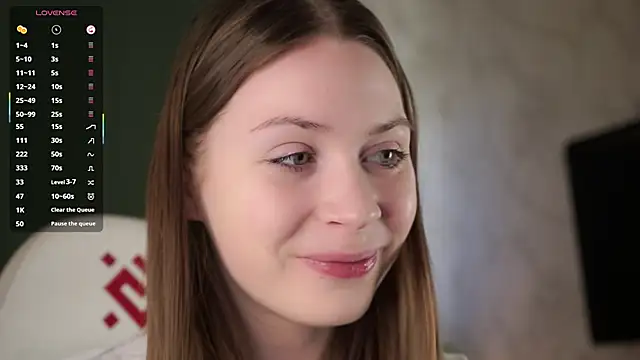 Snapshot of Stella_of_steel chatting on 10/08/25, 09:51 Stella of steel online show from 10/08/25, 09:51