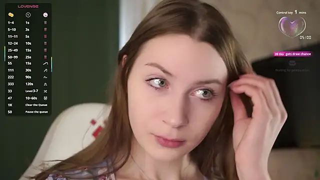 Snapshot of Stella_of_steel chatting on 10/11/25, 08:02 Stella of steel online show from 10/11/25, 08:02