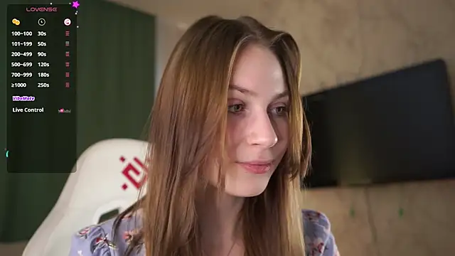 Snapshot of Stella_of_steel chatting on 10/18/25, 09:43 Stella of steel online show from 10/18/25, 09:43