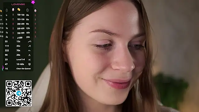 Snapshot of Stella_of_steel chatting on 11/11/25, 09:53 Stella of steel online show from 11/11/25, 09:53