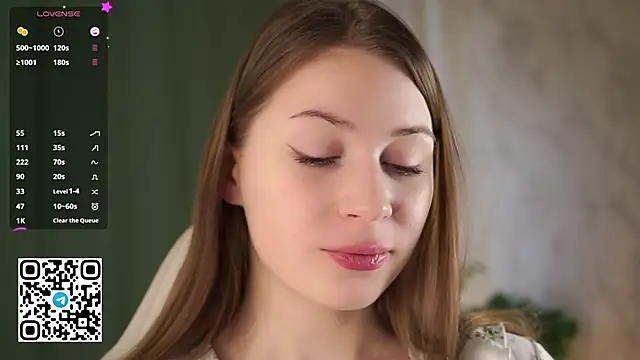 Snapshot of Stella_of_steel chatting on 11/28/25, 09:34 Stella of steel online show from 11/28/25, 09:34