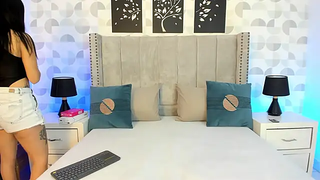 natasha moreno online show from 02/21/26, 12:39