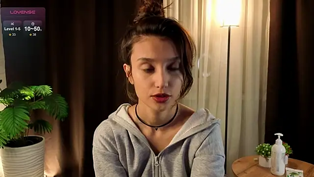 Snapshot of ZadengiDaaa chatting on 09/25/25, 05:16 ZadengiDaaa online show from 09/25/25, 05:16