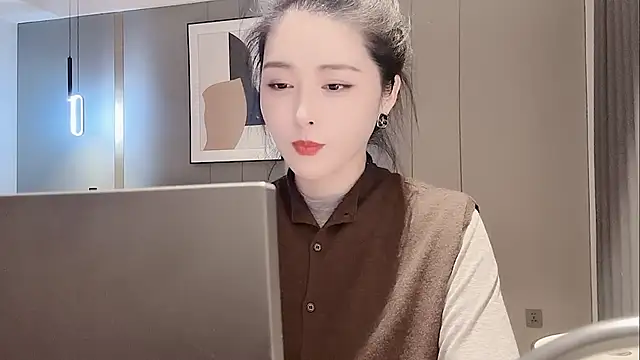 Snapshot of Ianxuan chatting on 10/16/25, 06:03 Ianxuan online show from 10/16/25, 06:03