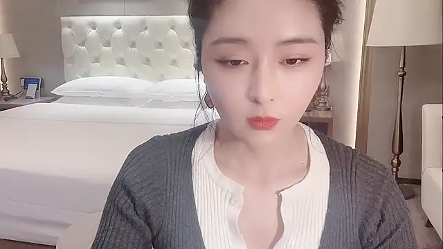 Snapshot of Ianxuan chatting on 11/14/25, 06:56 Ianxuan online show from 11/14/25, 06:56