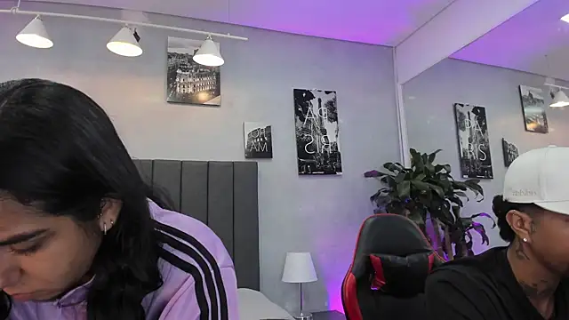 violet and myers online show from 11/01/25, 11:23