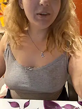 qSensi online show from 11/21/25, 12:32