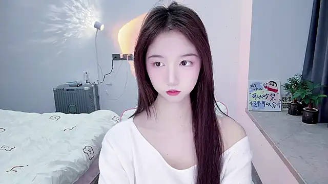 Snapshot of suger-TT chatting on 12/15/25, 12:31 suger-TT online show from 12/15/25, 12:31