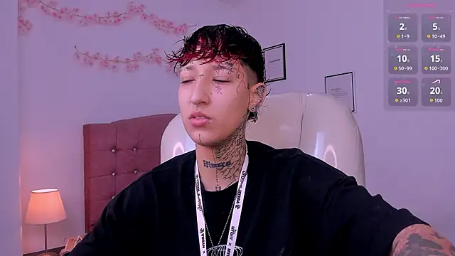 Luci Rose online show from 04/21/26, 06:34