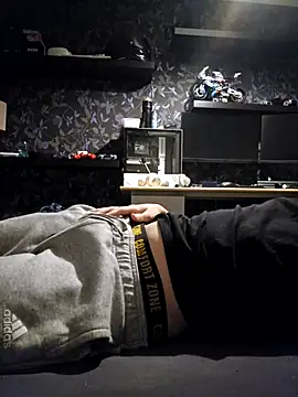 Trekkerboi online show from 11/03/25, 09:16