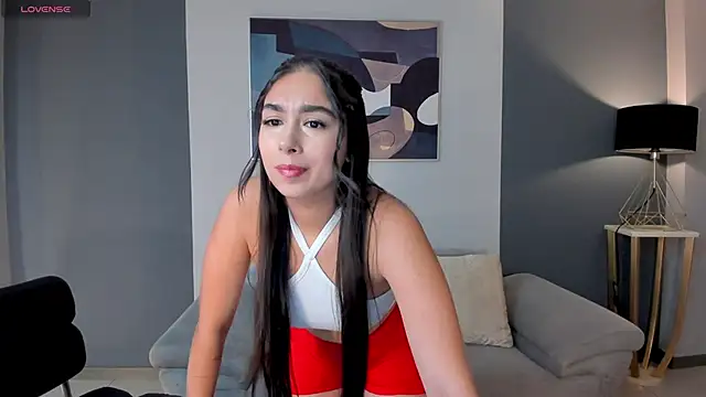 Snapshot of VeronicaBlue chatting on 10/04/25, 10:24 VeronicaBlue online show from 10/04/25, 10:24