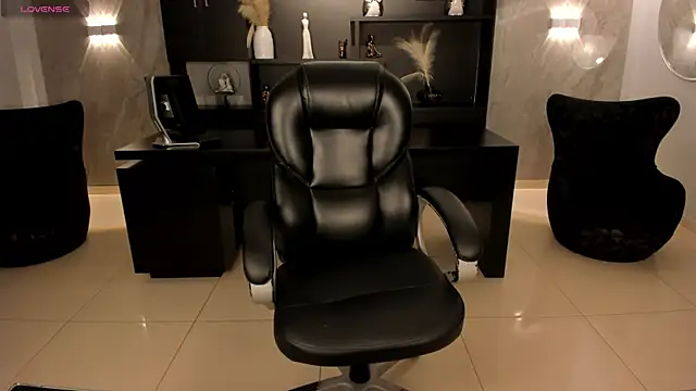 MilaColeman online show from 06/14/26, 04:03