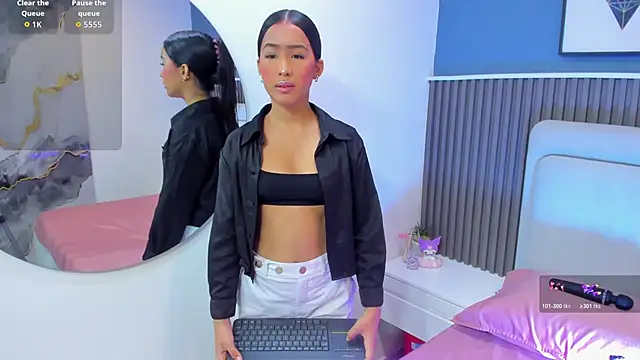 Snapshot of lily__star chatting on 11/10/25, 03:16 lily star online show from 11/10/25, 03:16