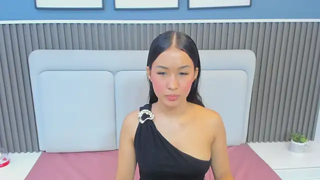 Snapshot of lily__star chatting on 02/08/26, 03:32 lily star online show from 02/08/26, 03:32