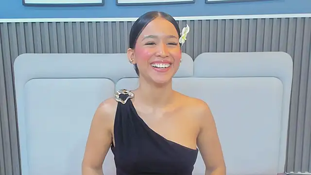 Snapshot of lily__star chatting on 03/04/26, 03:34 lily star online show from 03/04/26, 03:34