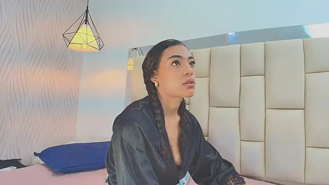 Vero Temptation online show from 11/25/25, 12:05