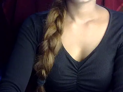 heartless Queen online show from 11/25/25, 05:18