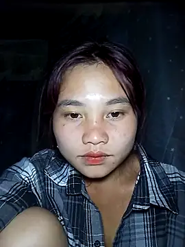 Snapshot of EllyBaby20 chatting on 10/18/25, 12:28 EllyBaby20 online show from 10/18/25, 12:28