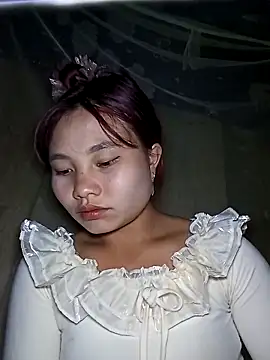 Snapshot of EllyBaby20 chatting on 10/24/25, 06:10 EllyBaby20 online show from 10/24/25, 06:10