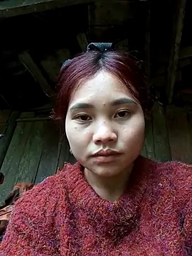 Snapshot of EllyBaby20 chatting on 11/05/25, 08:25 EllyBaby20 online show from 11/05/25, 08:25