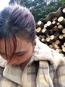 EllyBaby20 online show from 12/20/25, 05:47