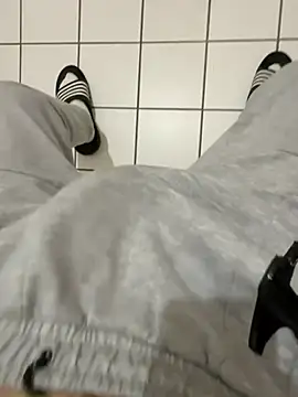 Dicksxd online show from 04/18/26, 09:48