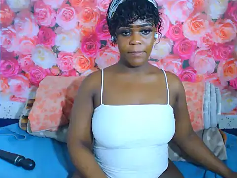 MiniMinaj online show from 11/30/25, 06:56