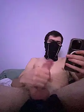 Snapshot of tok_lo24 chatting on 09/23/25, 08:45 tok lo24 online show from 09/23/25, 08:45