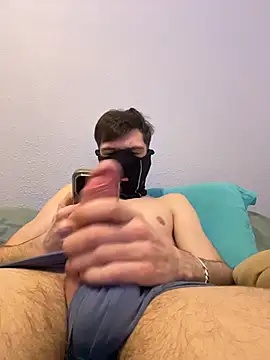 Snapshot of tok_lo24 chatting on 02/01/26, 02:10 tok lo24 online show from 02/01/26, 02:10