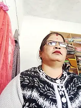 Bhavna hot online show from 12/18/25, 07:58