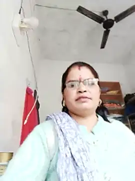 Snapshot of Bhavna_hot chatting on 02/10/26, 11:47 Bhavna hot online show from 02/10/26, 11:47