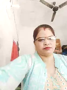 Snapshot of Bhavna_hot chatting on 02/14/26, 07:27 Bhavna hot online show from 02/14/26, 07:27