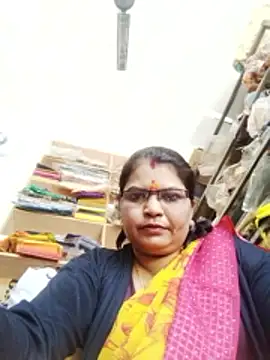 Snapshot of Bhavna_hot chatting on 02/16/26, 07:15 Bhavna hot online show from 02/16/26, 07:15